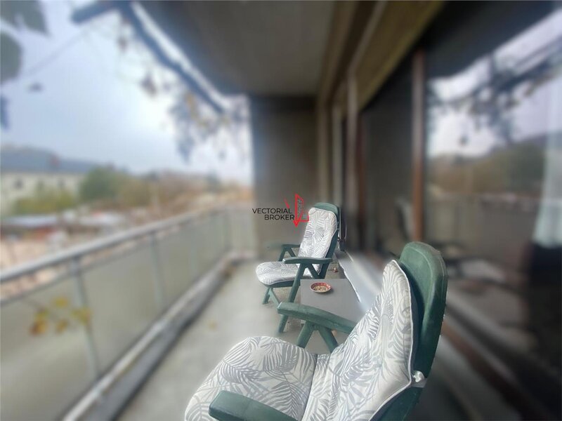 Vatra Luminoasa Oferta unica! 4 camere decomandat, etaj intermediar